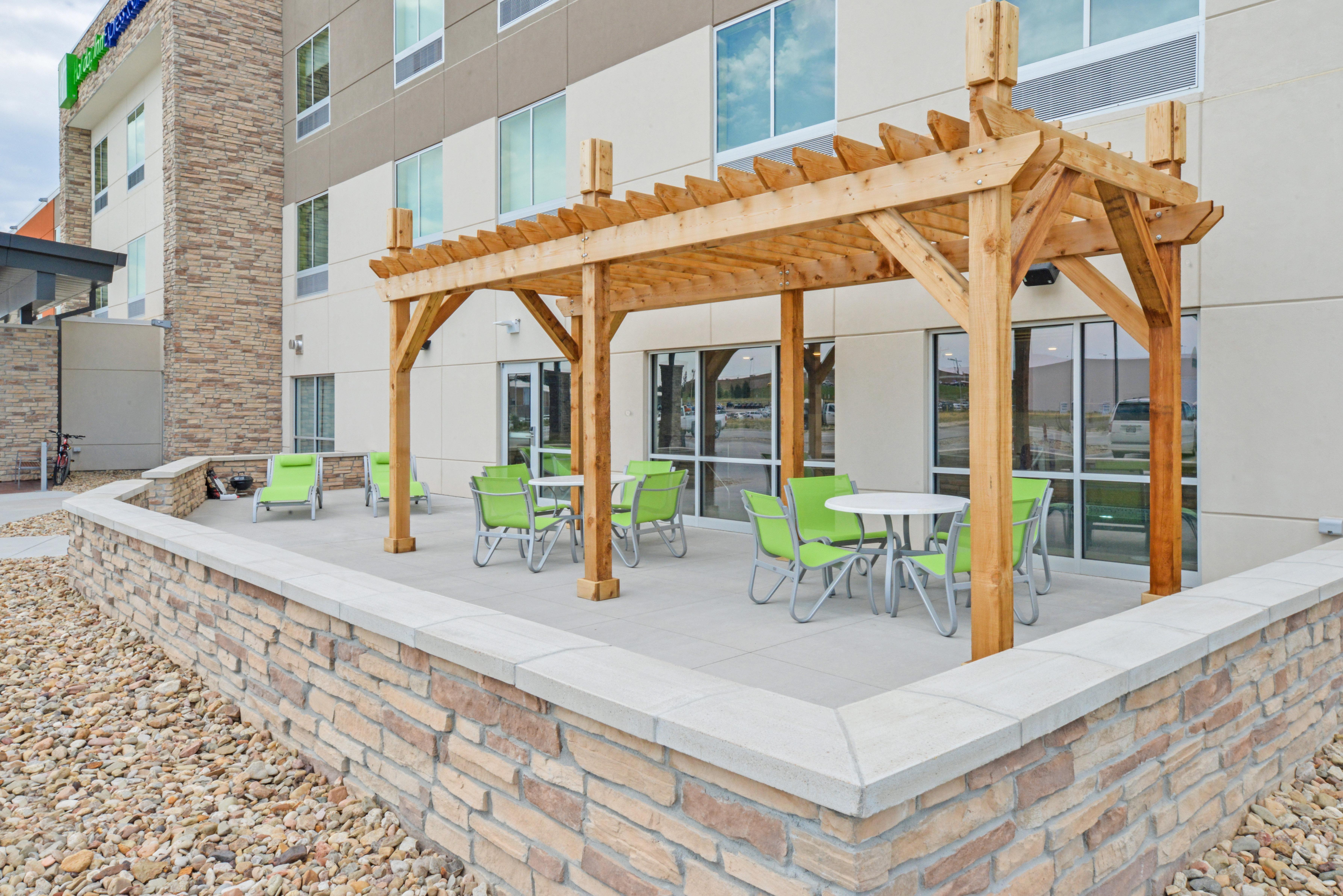 Holiday Inn Express & Suites - Chadron By Ihg Eksteriør billede