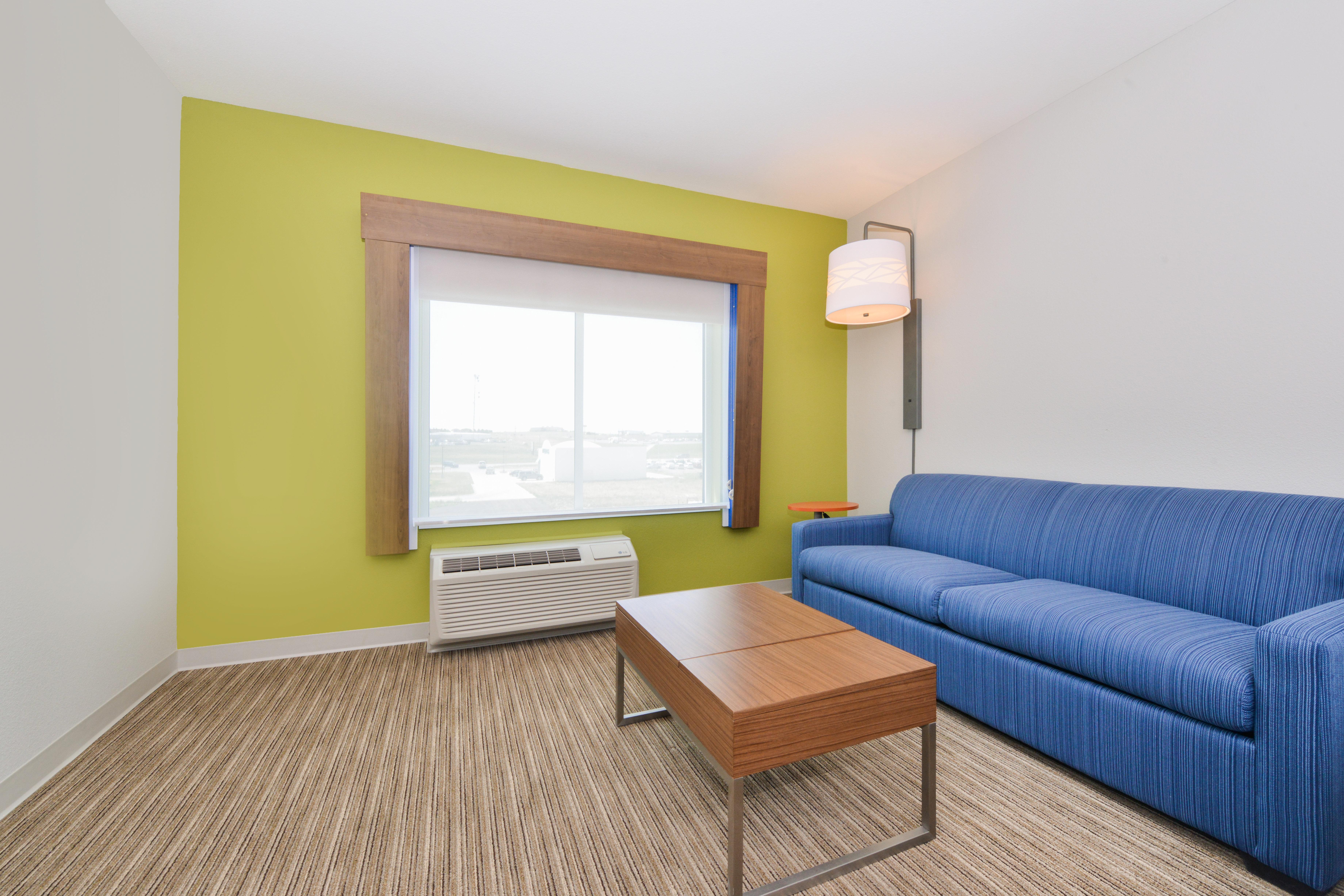 Holiday Inn Express & Suites - Chadron By Ihg Eksteriør billede