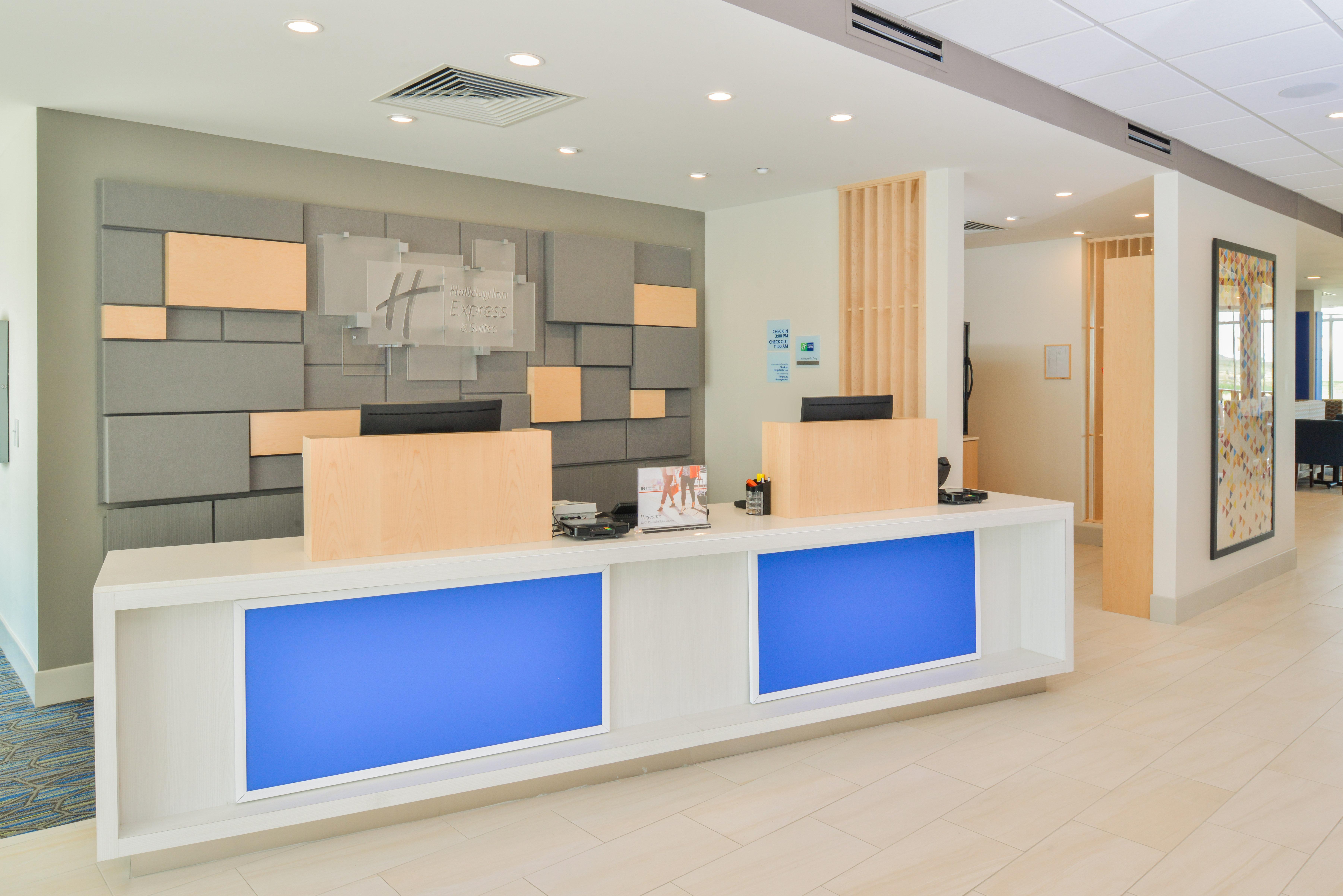 Holiday Inn Express & Suites - Chadron By Ihg Eksteriør billede