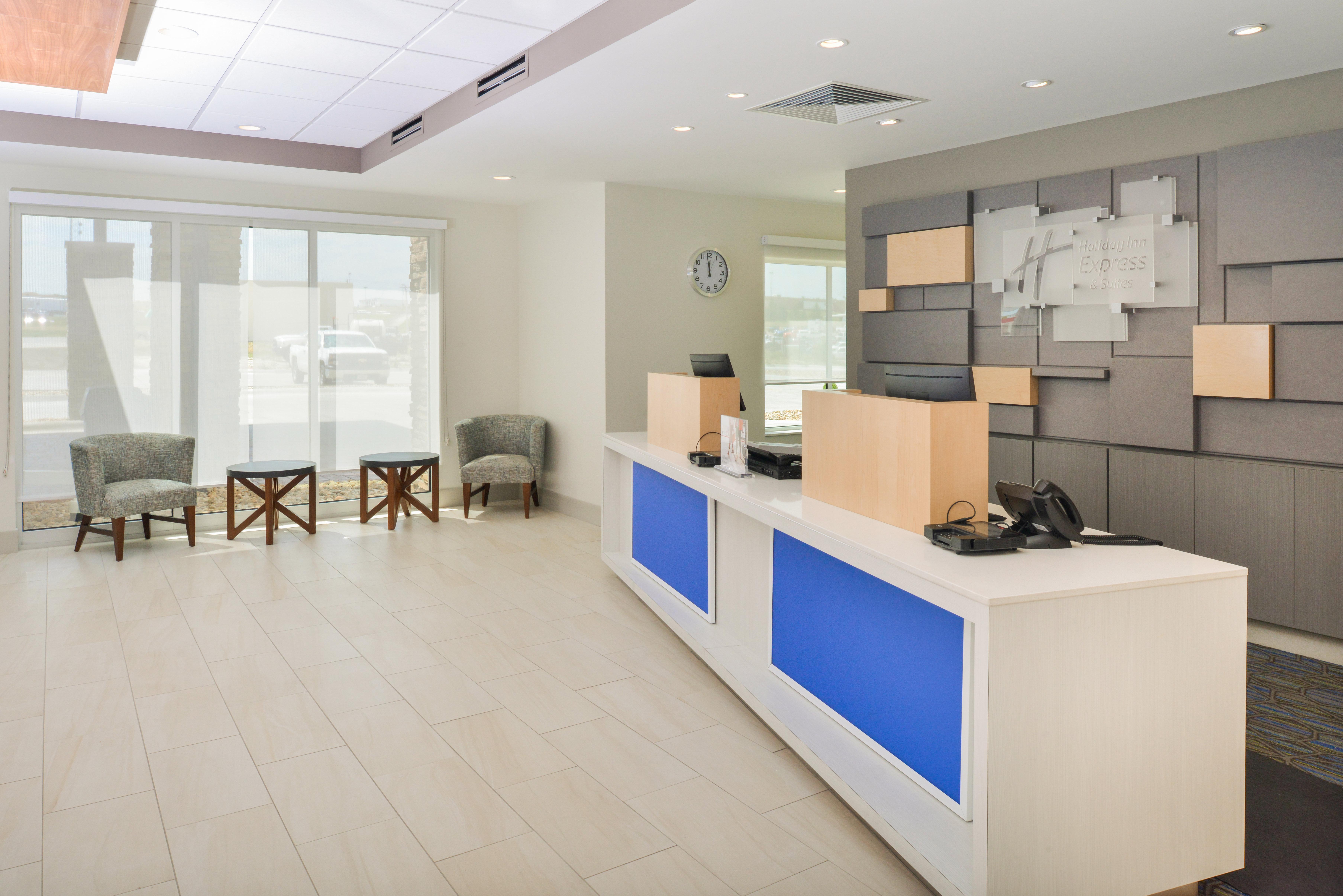 Holiday Inn Express & Suites - Chadron By Ihg Eksteriør billede