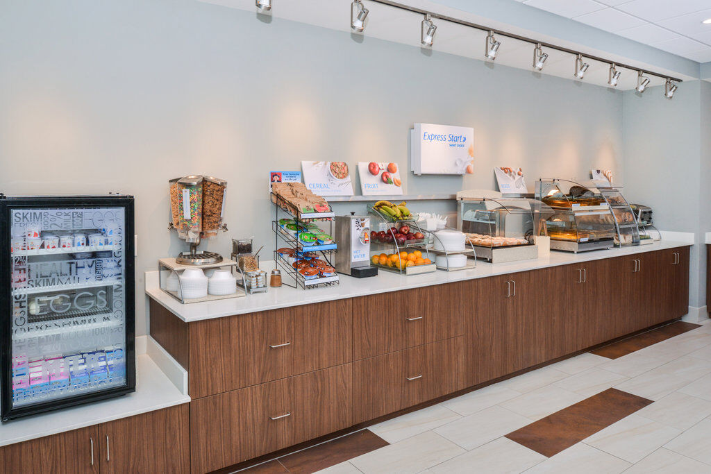 Holiday Inn Express & Suites - Chadron By Ihg Eksteriør billede